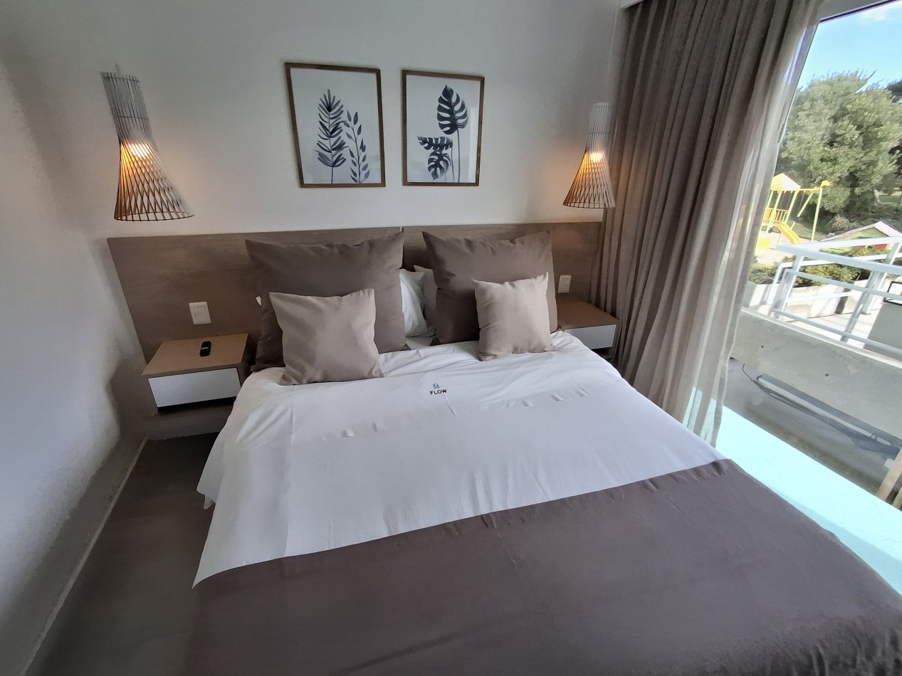 Departamento 3 ambientes planta baja en complejo Flow Las Gaviotas 28 y playa