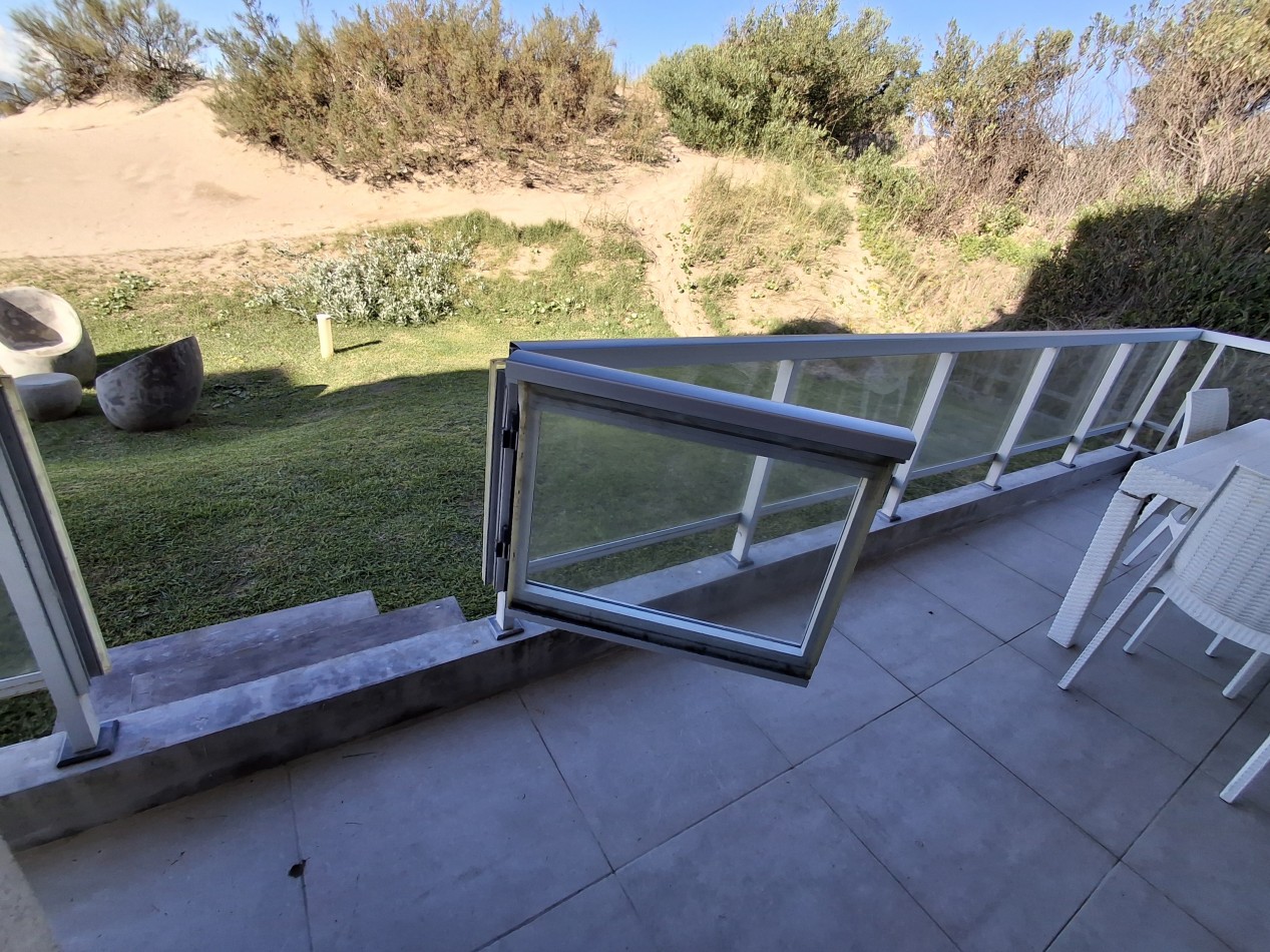 Departamento 3 ambientes planta baja en complejo Flow Las Gaviotas 28 y playa