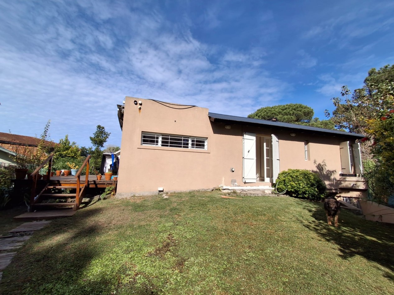 Casa en venta de Categoria 4 ambientes en Vila Gesell