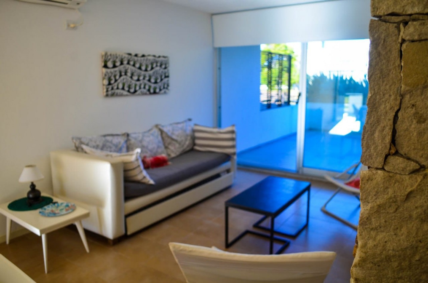 Departamento2 ambientes en venta en Las Gaviotas con cochera