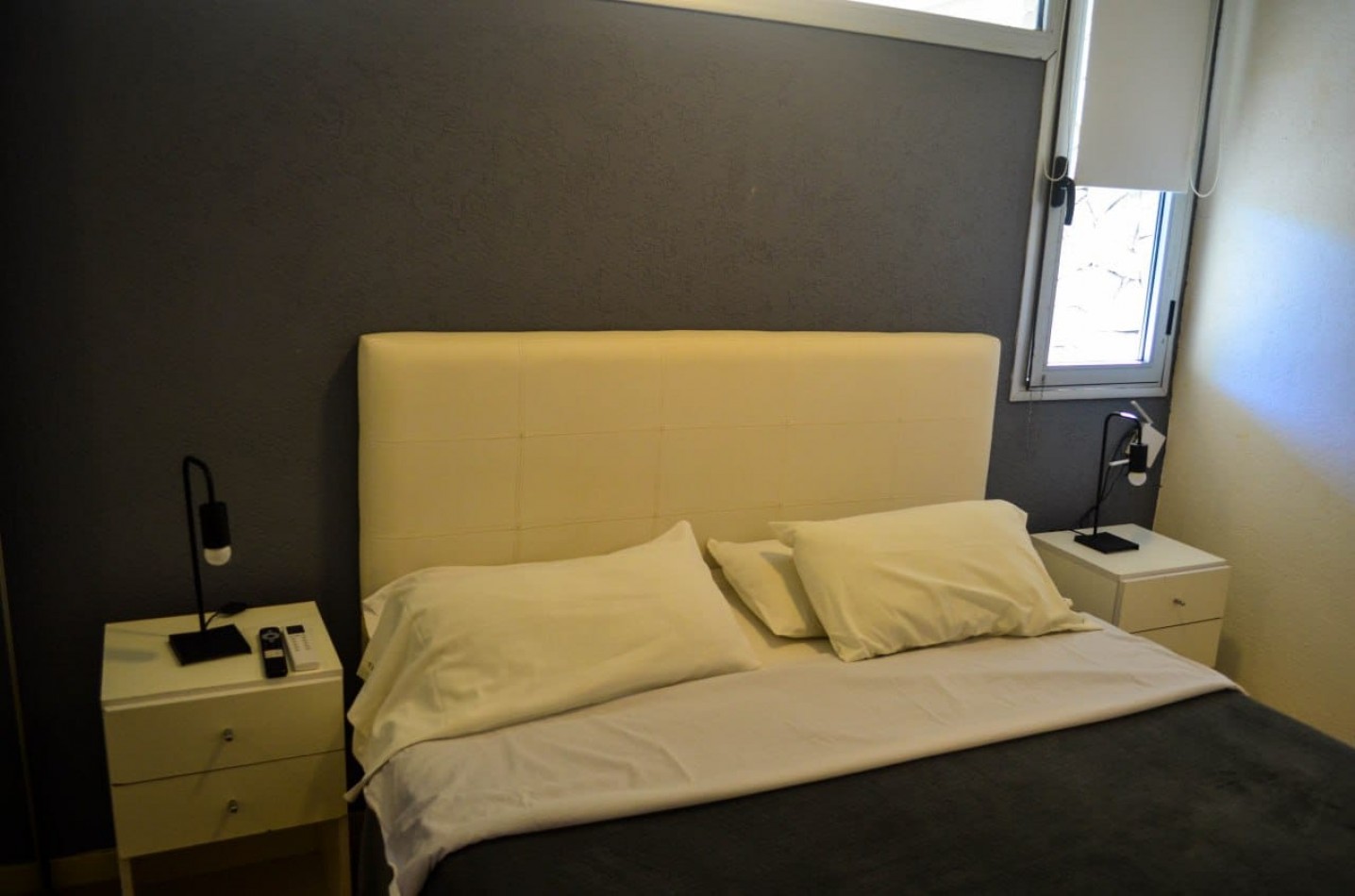 Departamento2 ambientes en venta en Las Gaviotas con cochera