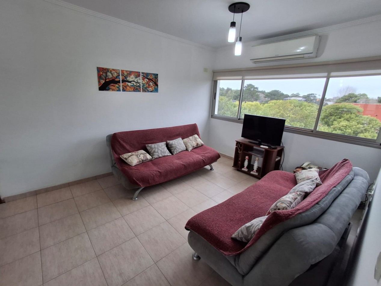 Departamento amplio 3 ambientes 