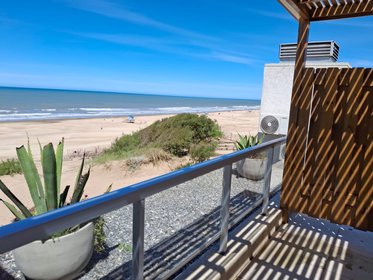 Departamento de categoria frente al mar