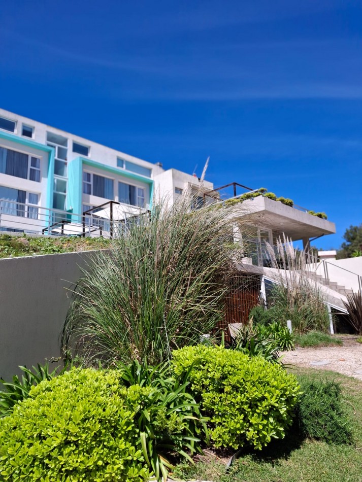 Departamento de categoria frente al mar