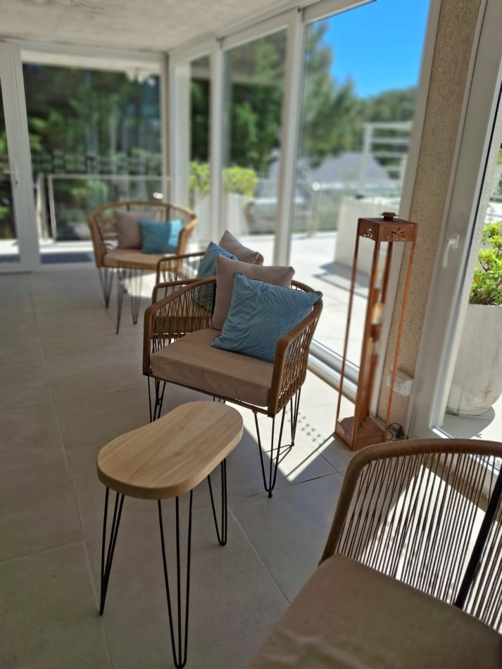 Departamento de categoria frente al mar