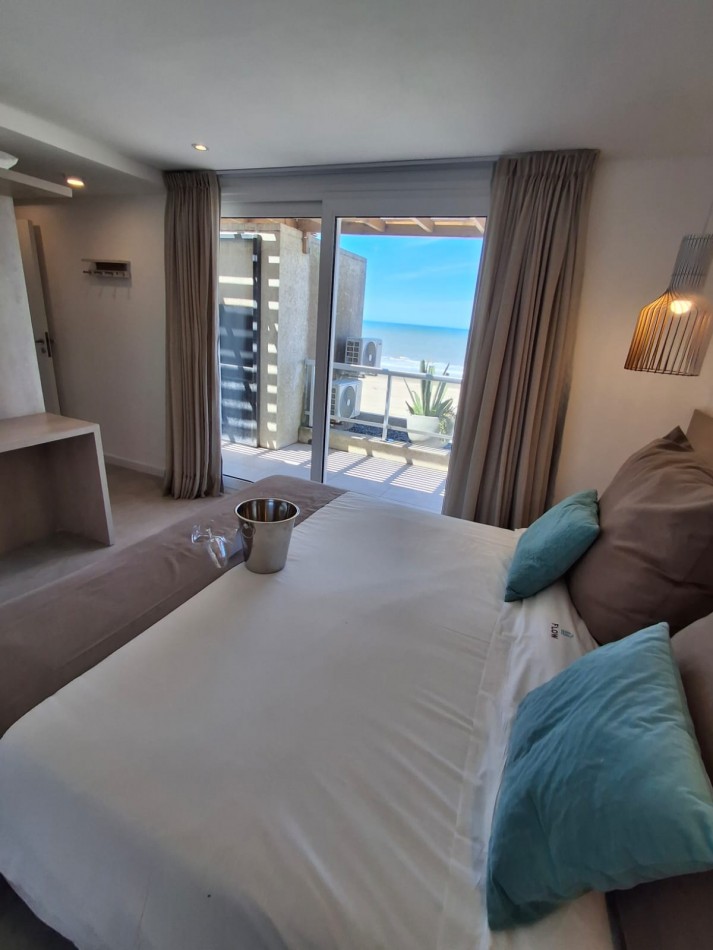 Departamento de categoria frente al mar