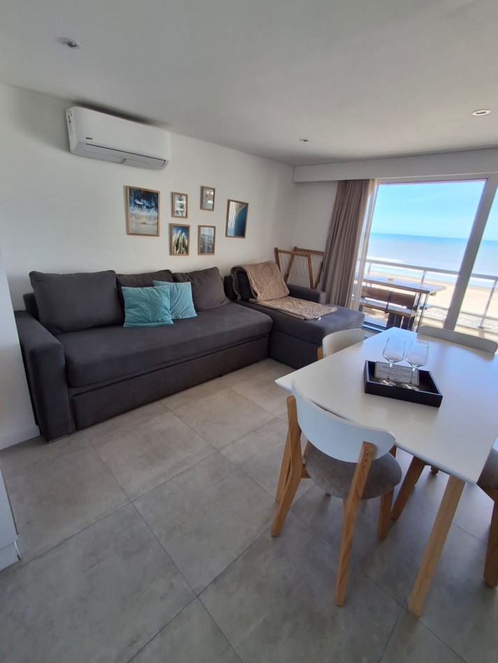 Departamento de categoria frente al mar