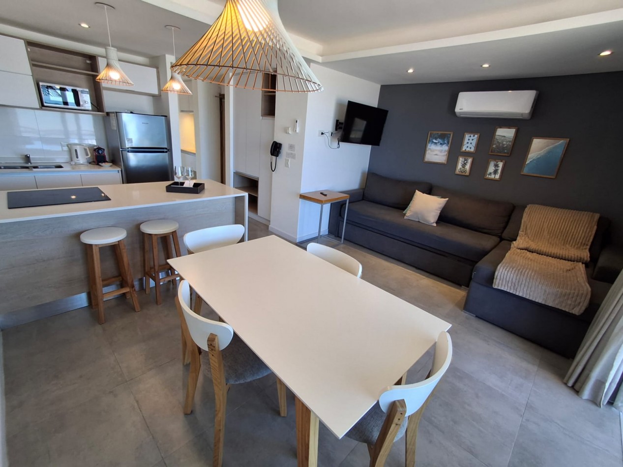 Departamento de Categoria frente al mar