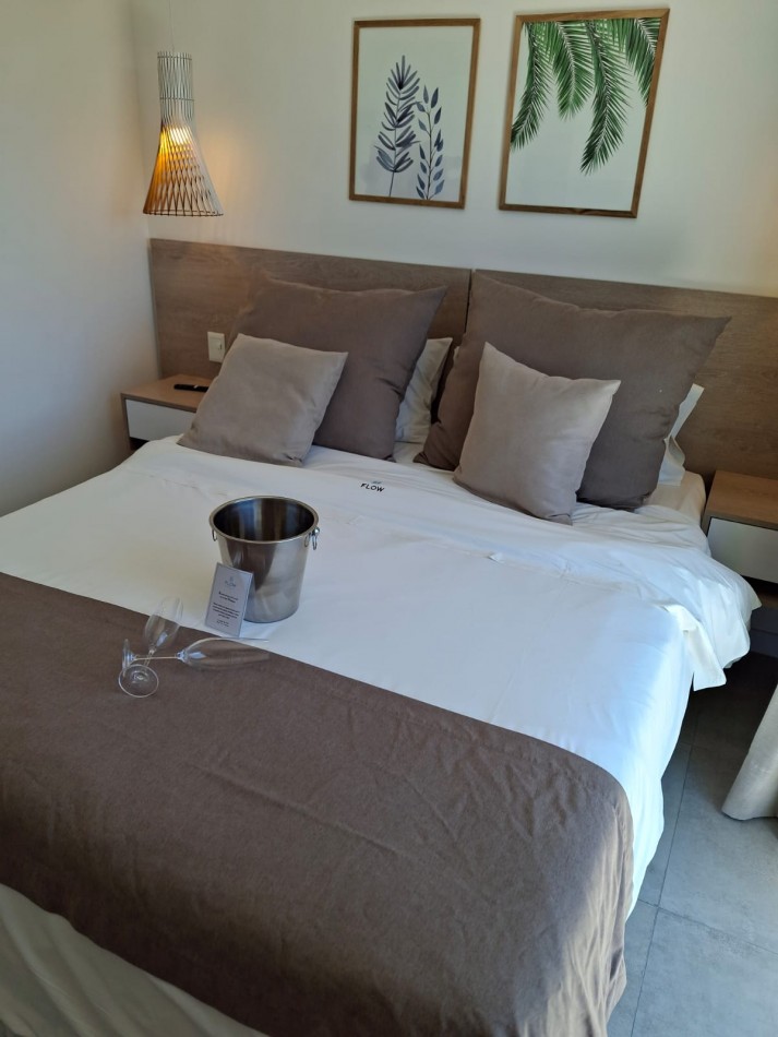 Departamento de Categoria frente al mar