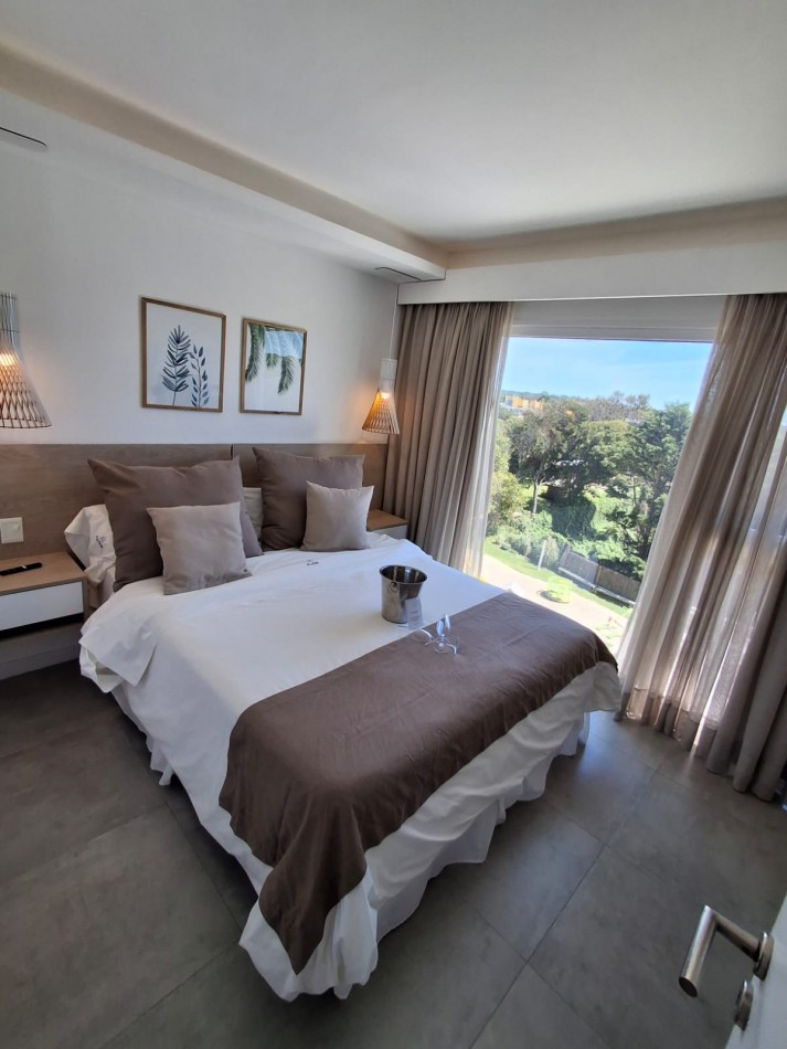 Departamento de Categoria frente al mar