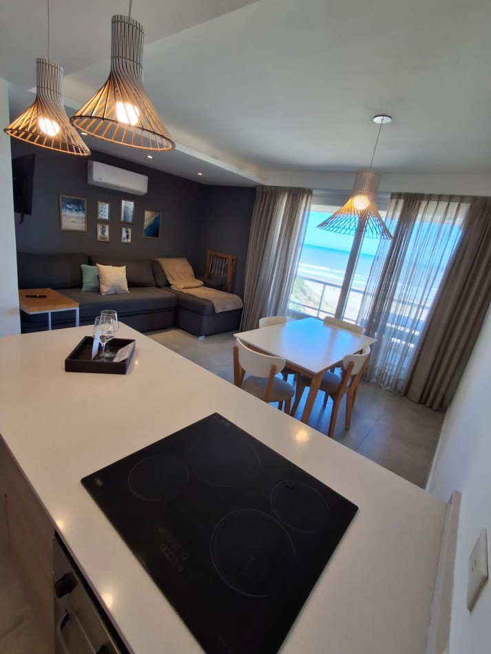 Departamento de Categoria frente al mar