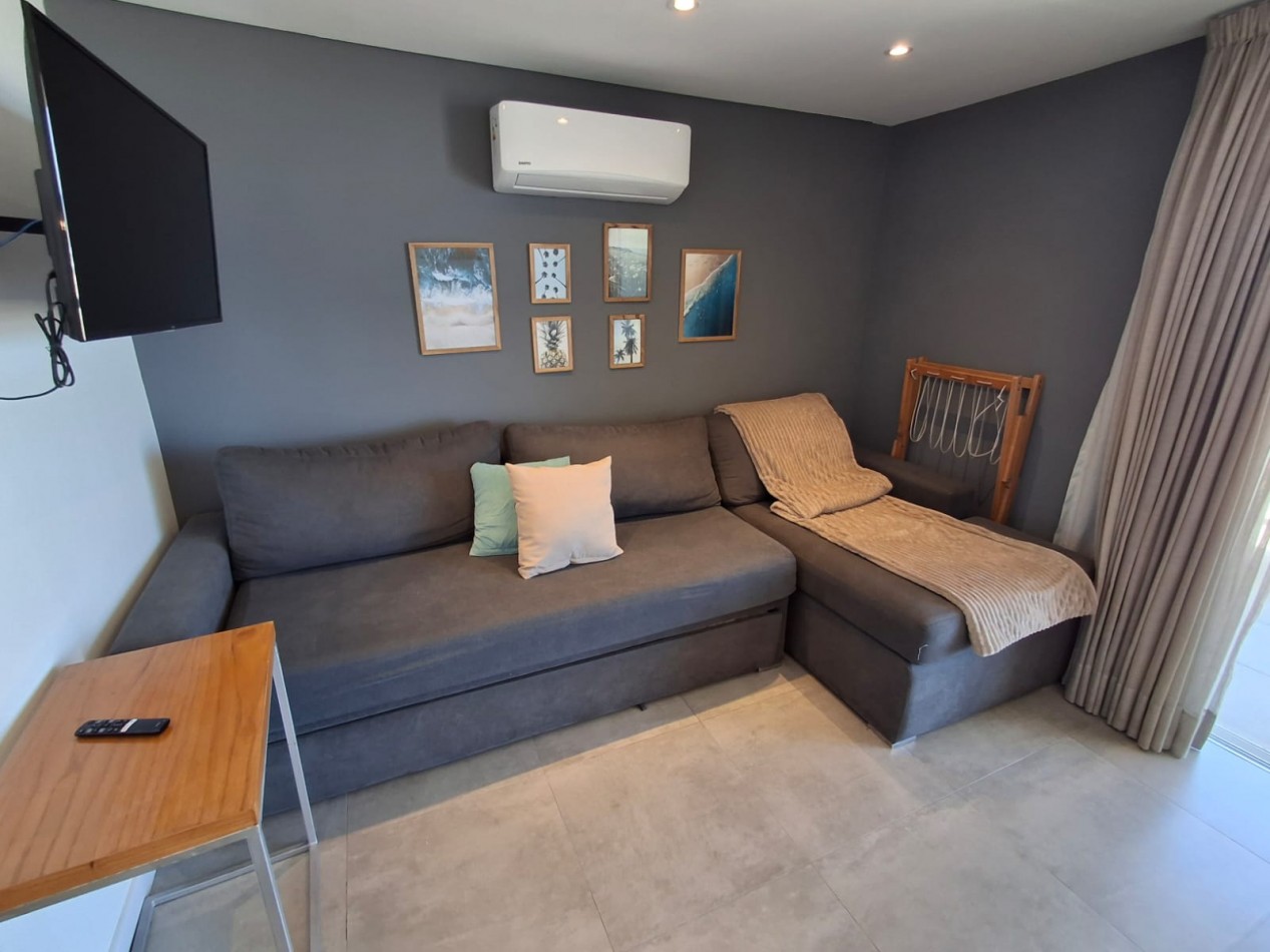 Departamento de Categoria frente al mar