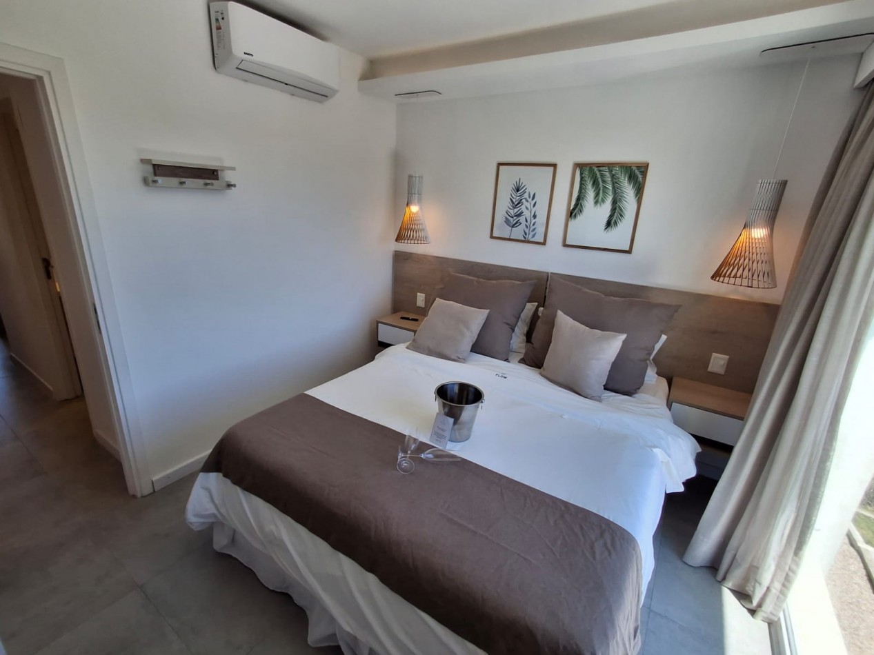 Departamento de Categoria frente al mar