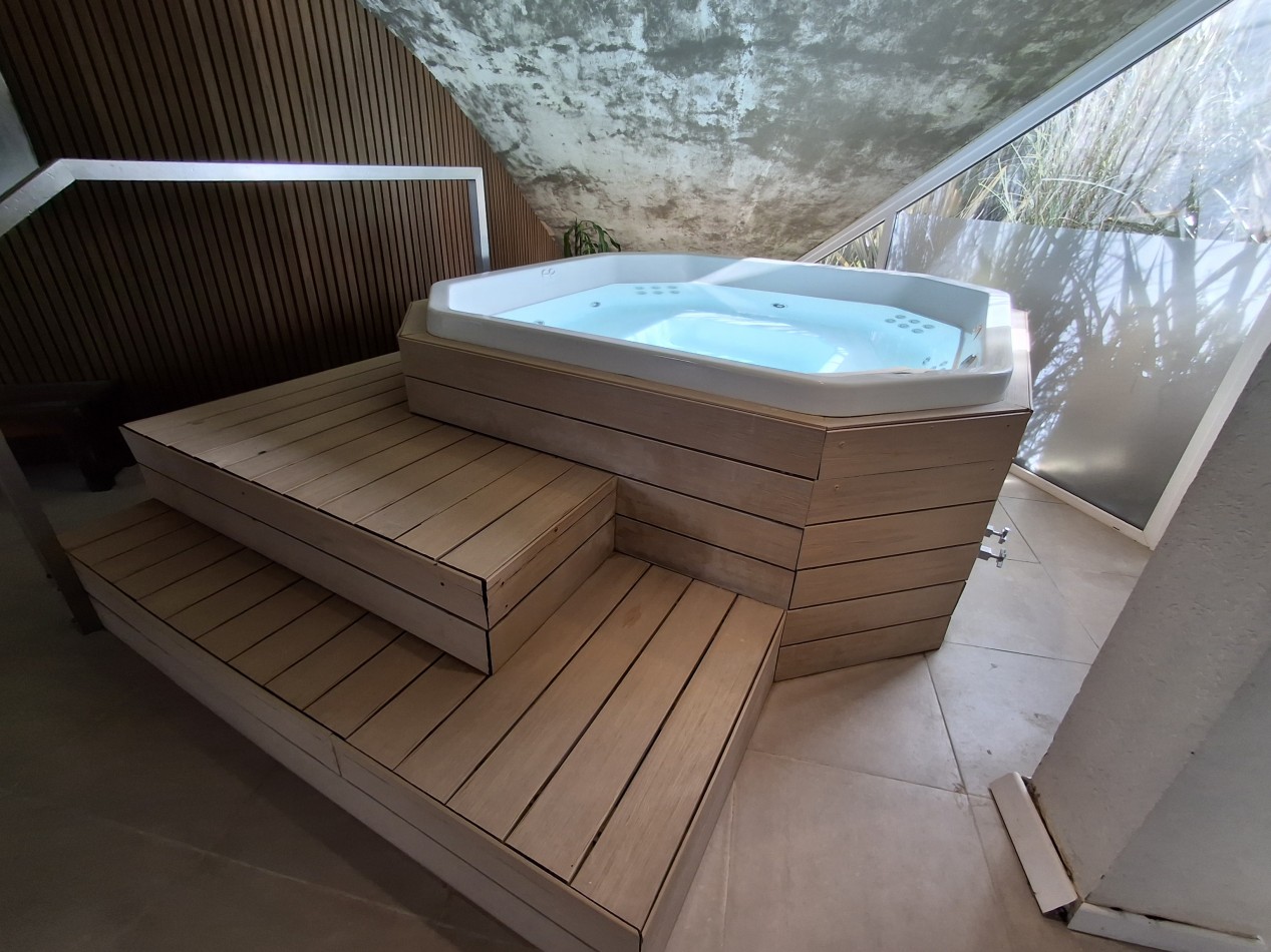 Departamento de Categoria frente al mar