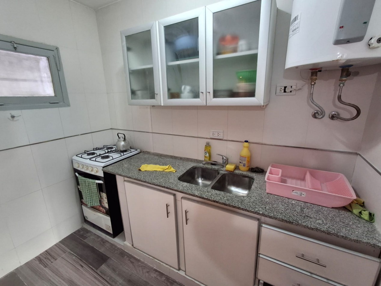 Excelente departamento  a pasos del mar.