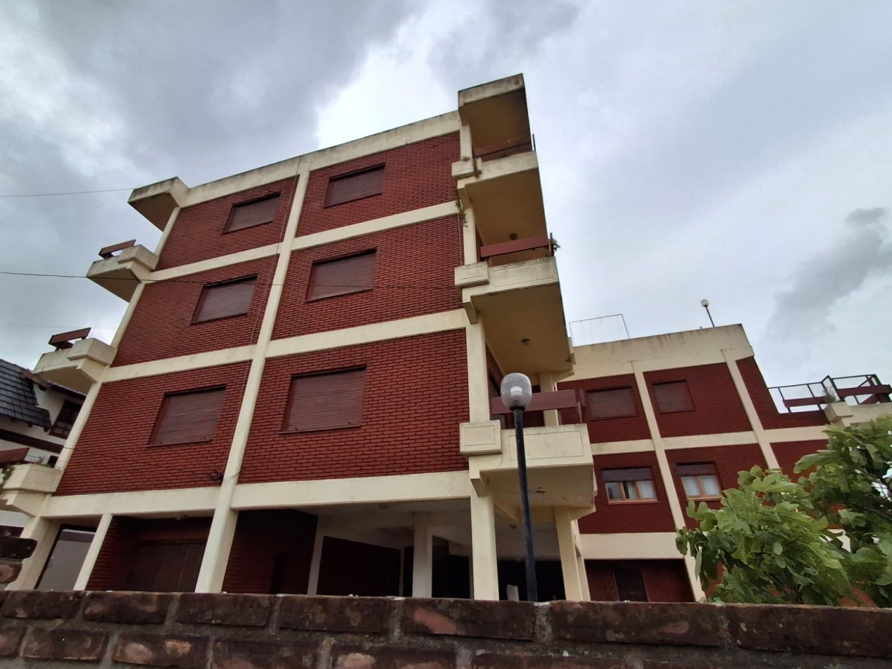 Departamento con cochera