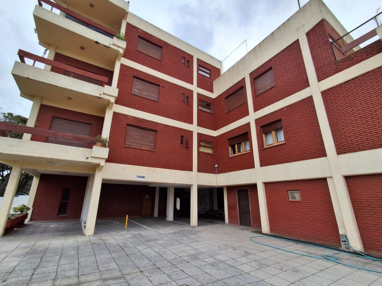 Departamento con cochera