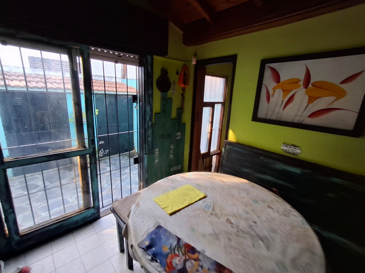 Casa en venta mas dos duplex