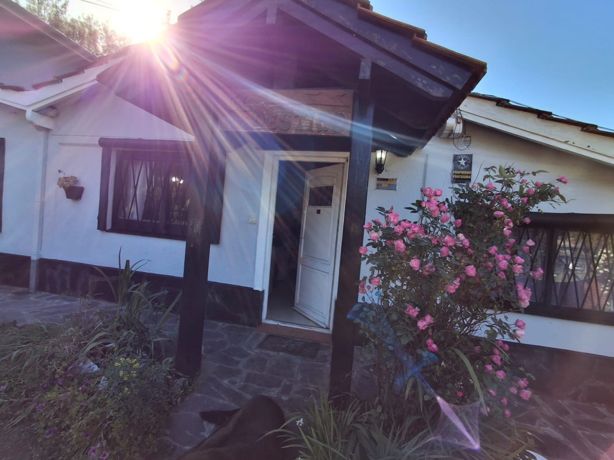 Casa en venta mas dos duplex