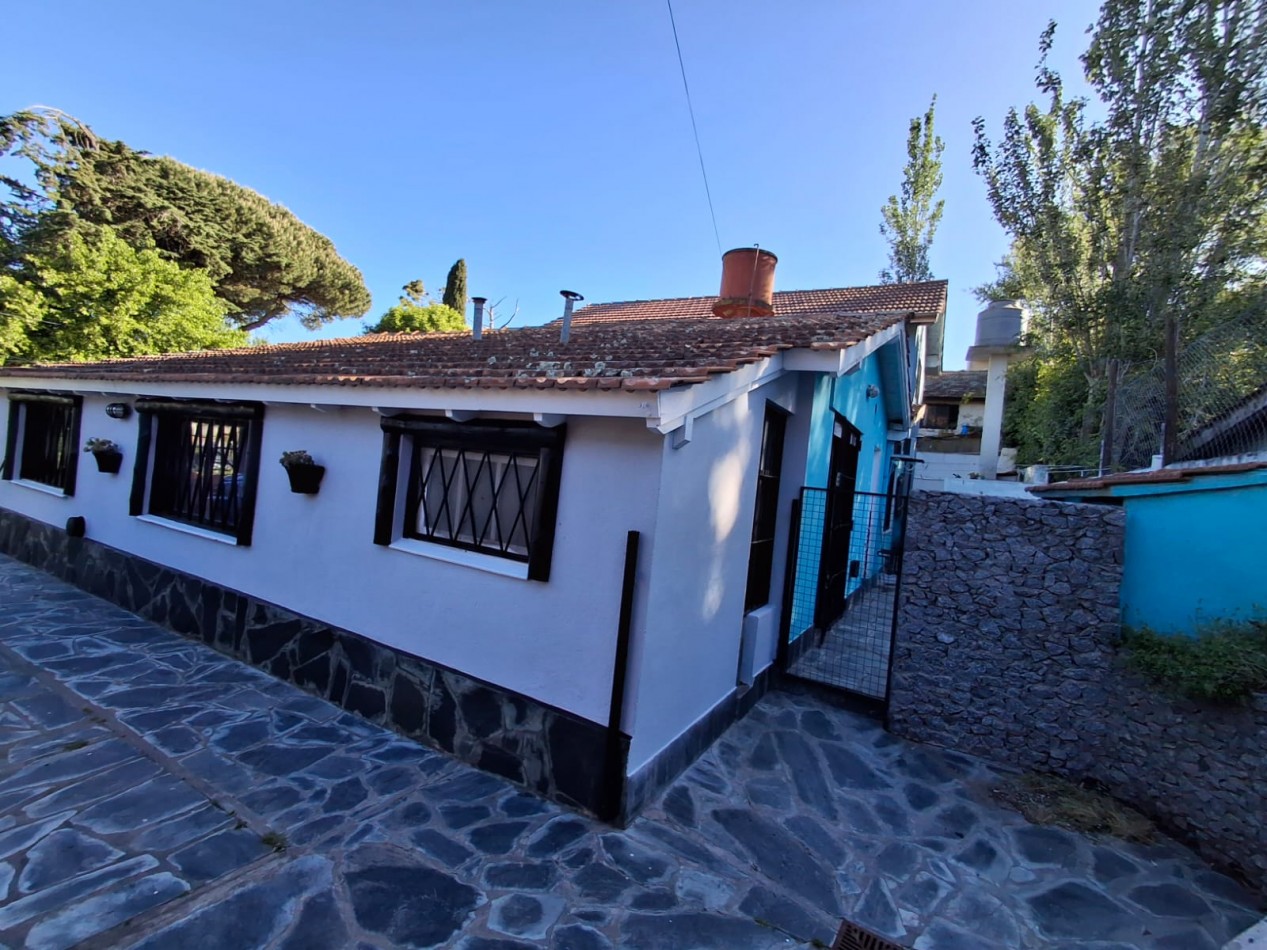 Casa en venta mas dos duplex