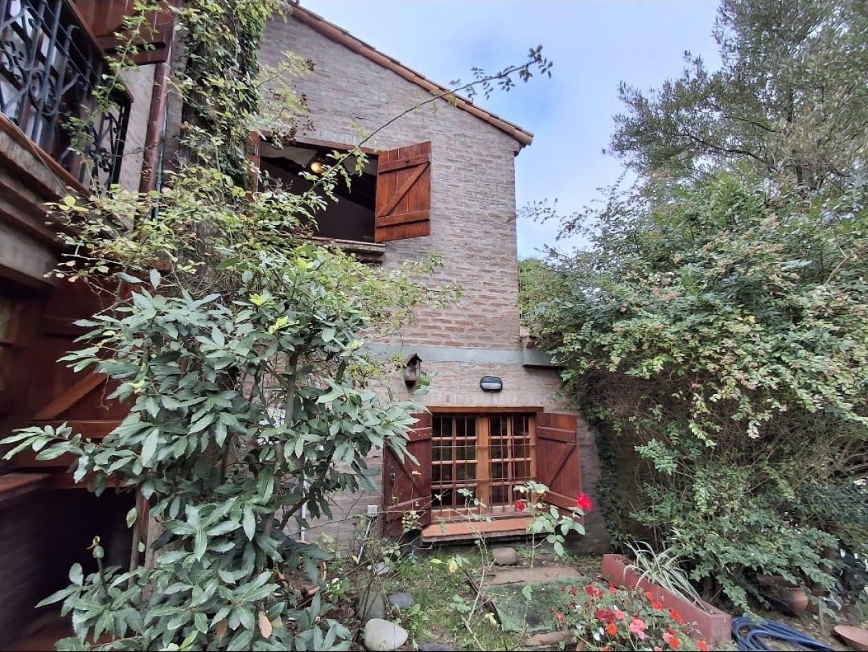 Excepcional casa a la venta en una zona exclusiva de Villa Gesell