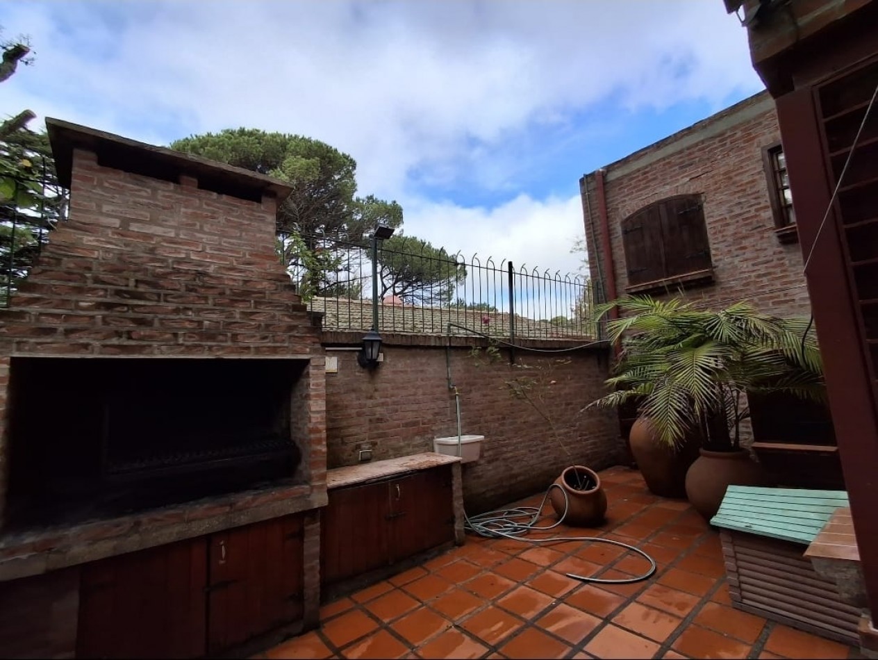 Excepcional casa a la venta en una zona exclusiva de Villa Gesell