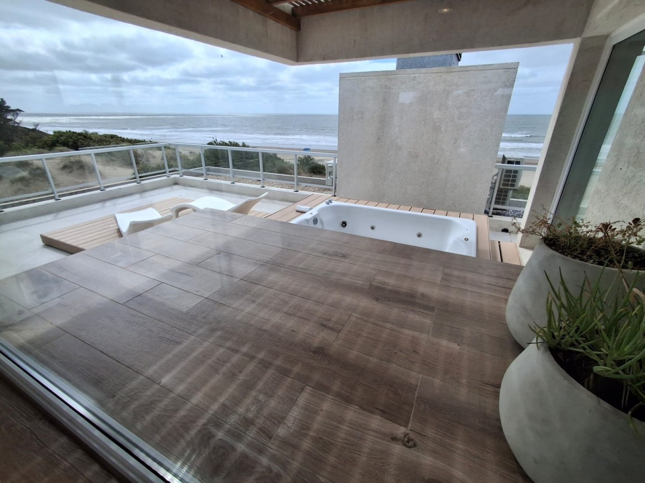 Departamento frente al mar