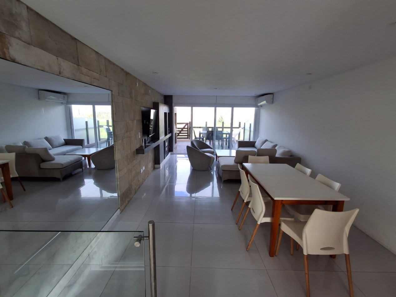 Departamento frente al mar