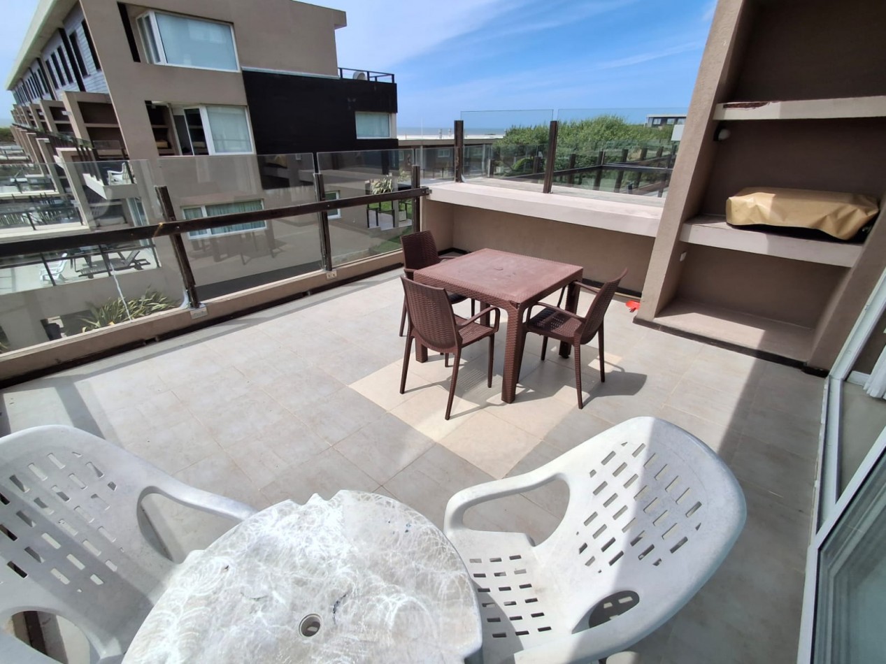 Departamento en venta frente al mar