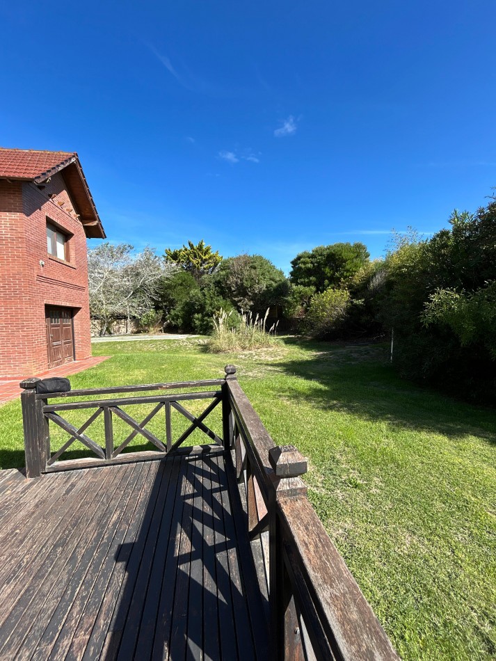 Casa a metros del mar