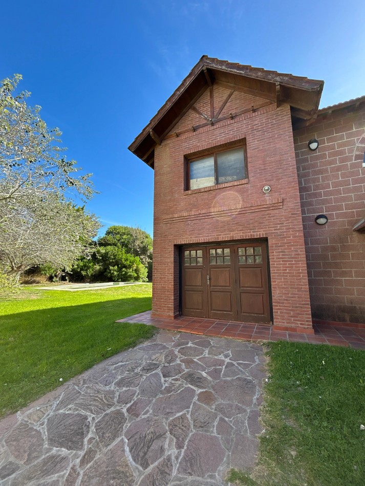 Casa a metros del mar