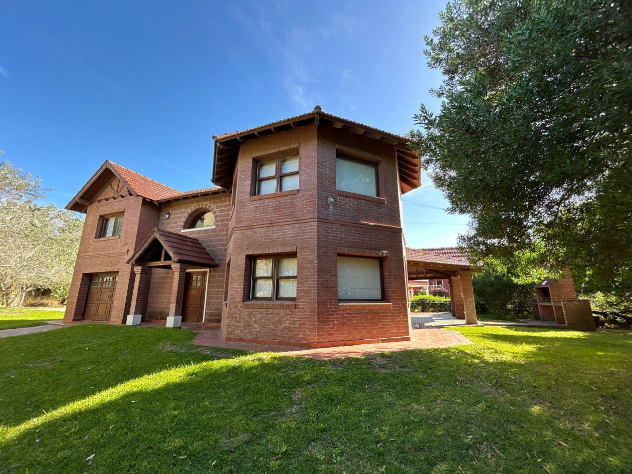 Casa a metros del mar