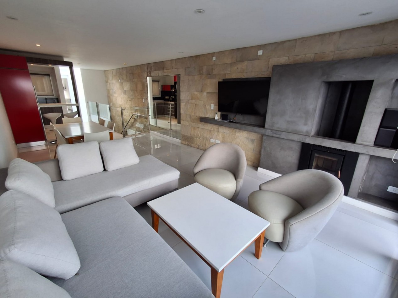 Departamento de categoria frente al mar