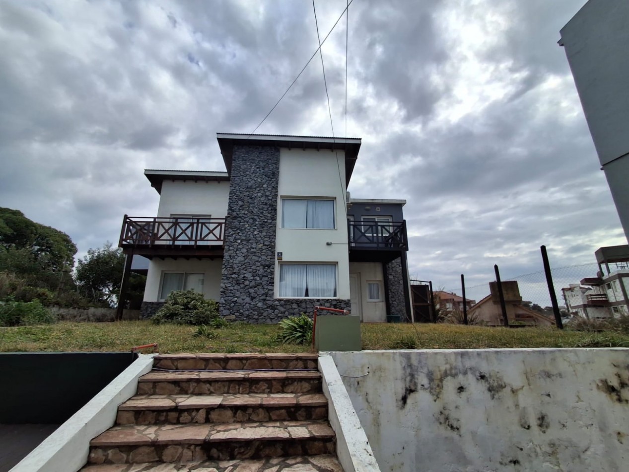 Duplex 3 ambientes 