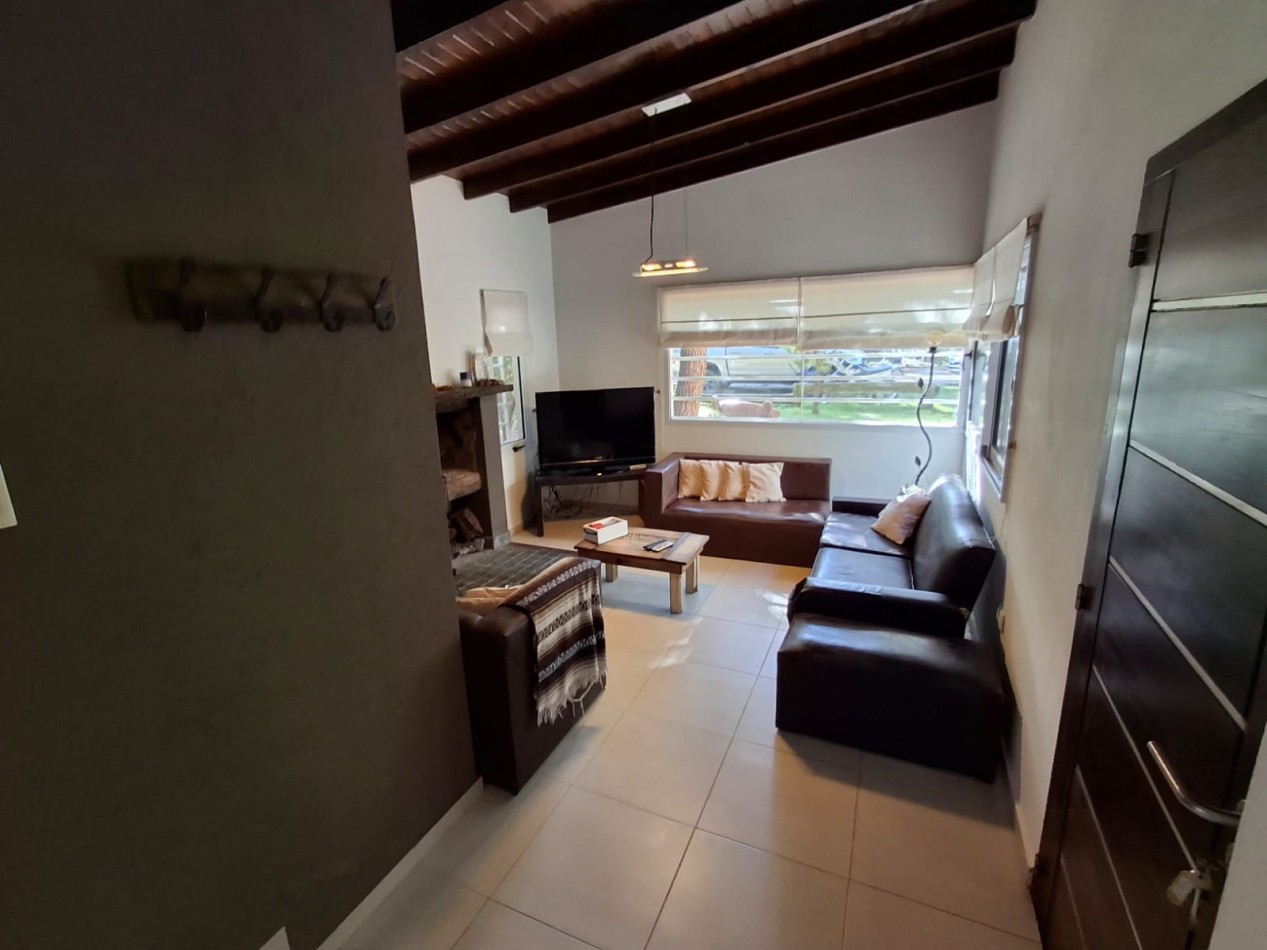Casa en alquiler 4 ambientes