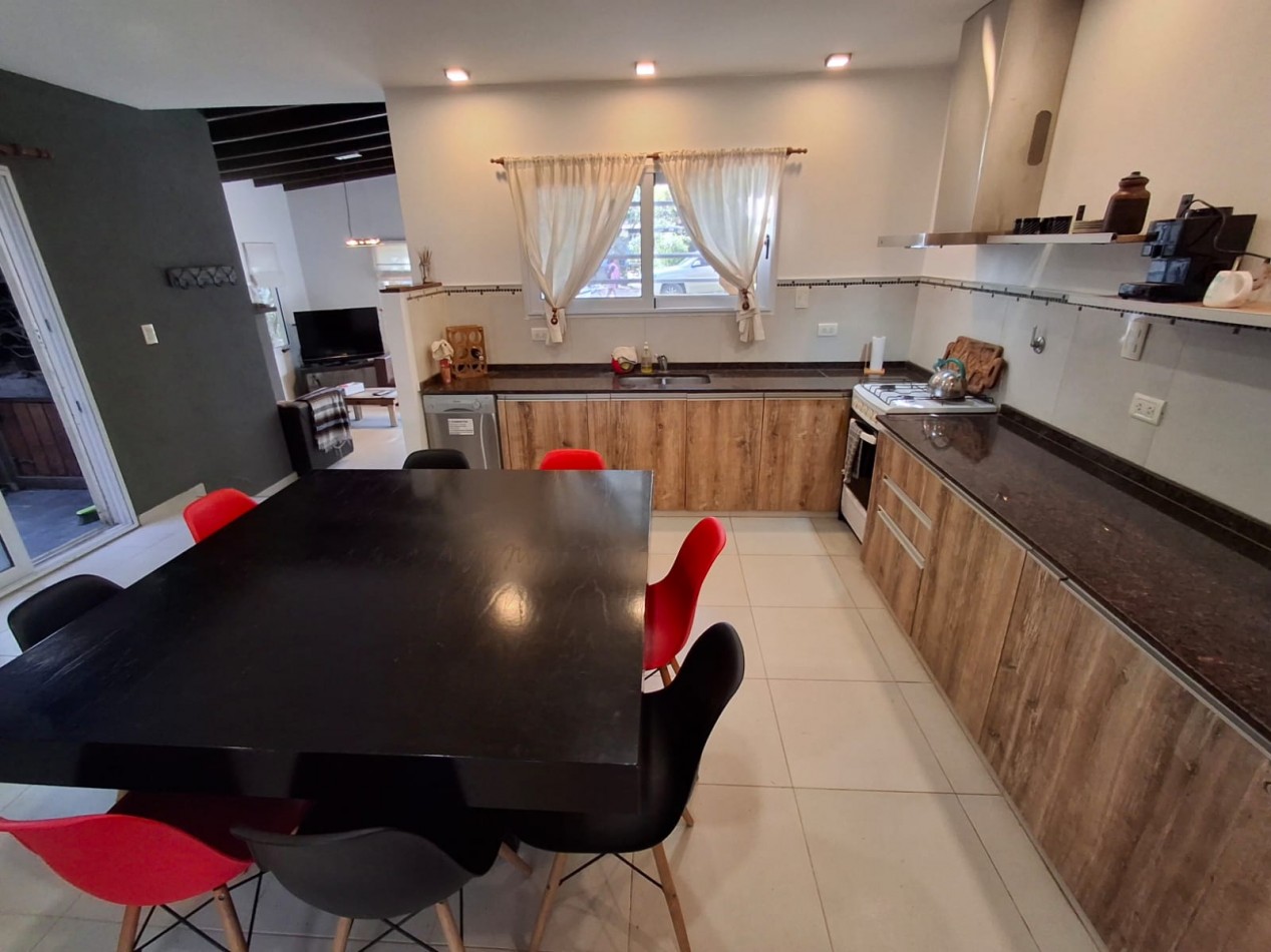 Casa en alquiler 4 ambientes