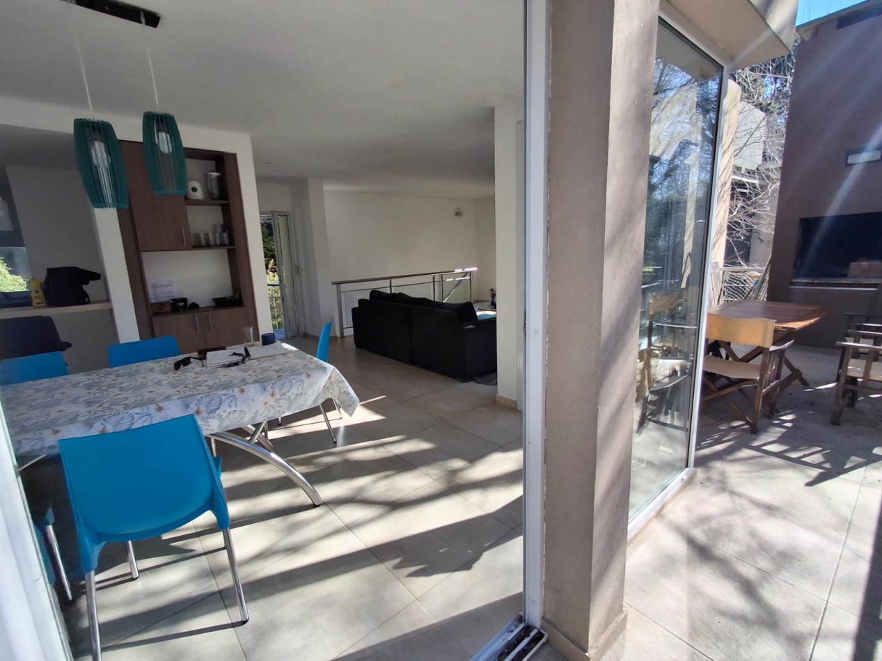 Casa 4 ambiemtes en Mar Azul