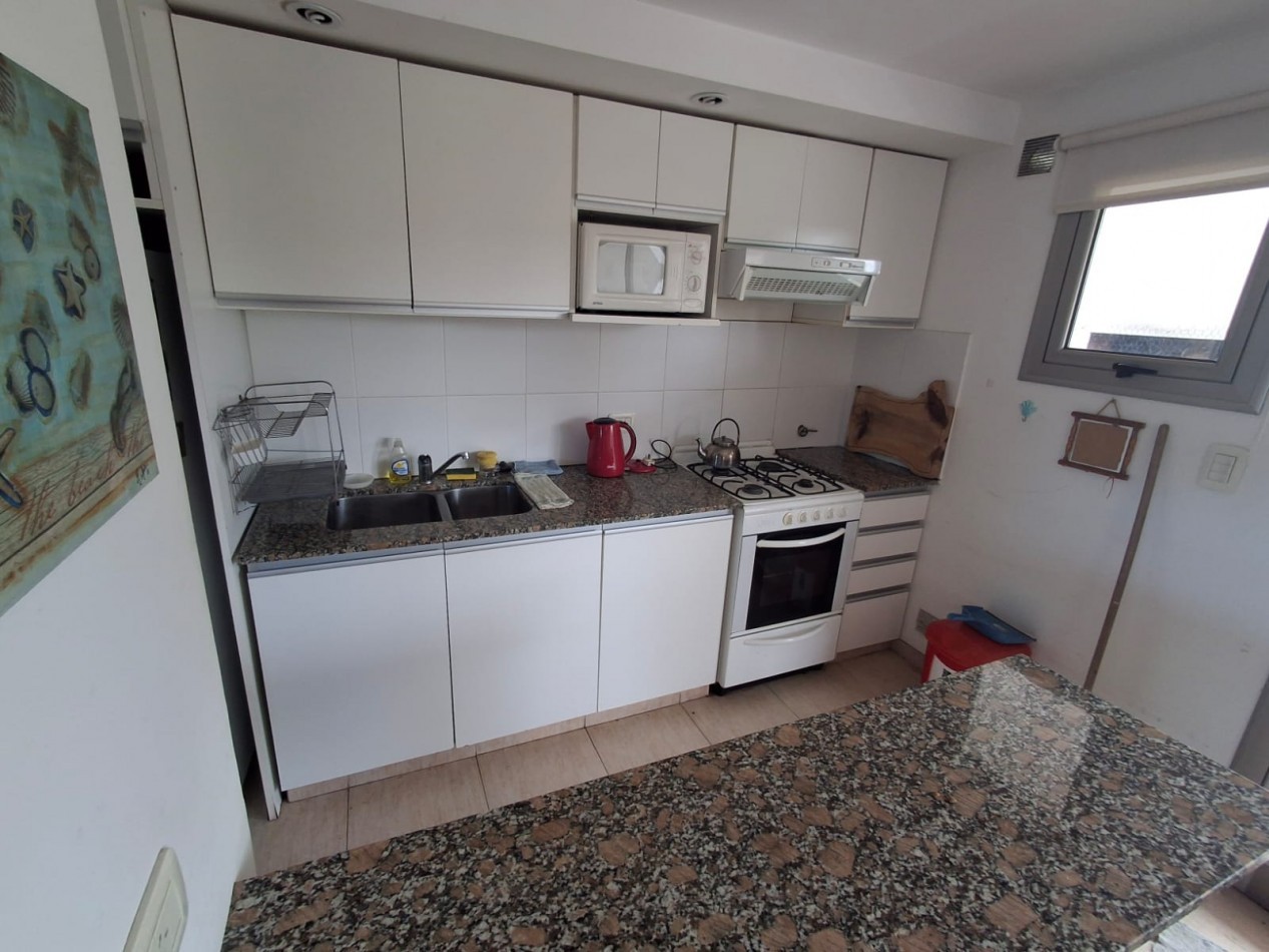 Departamento amplio 3 ambientes 