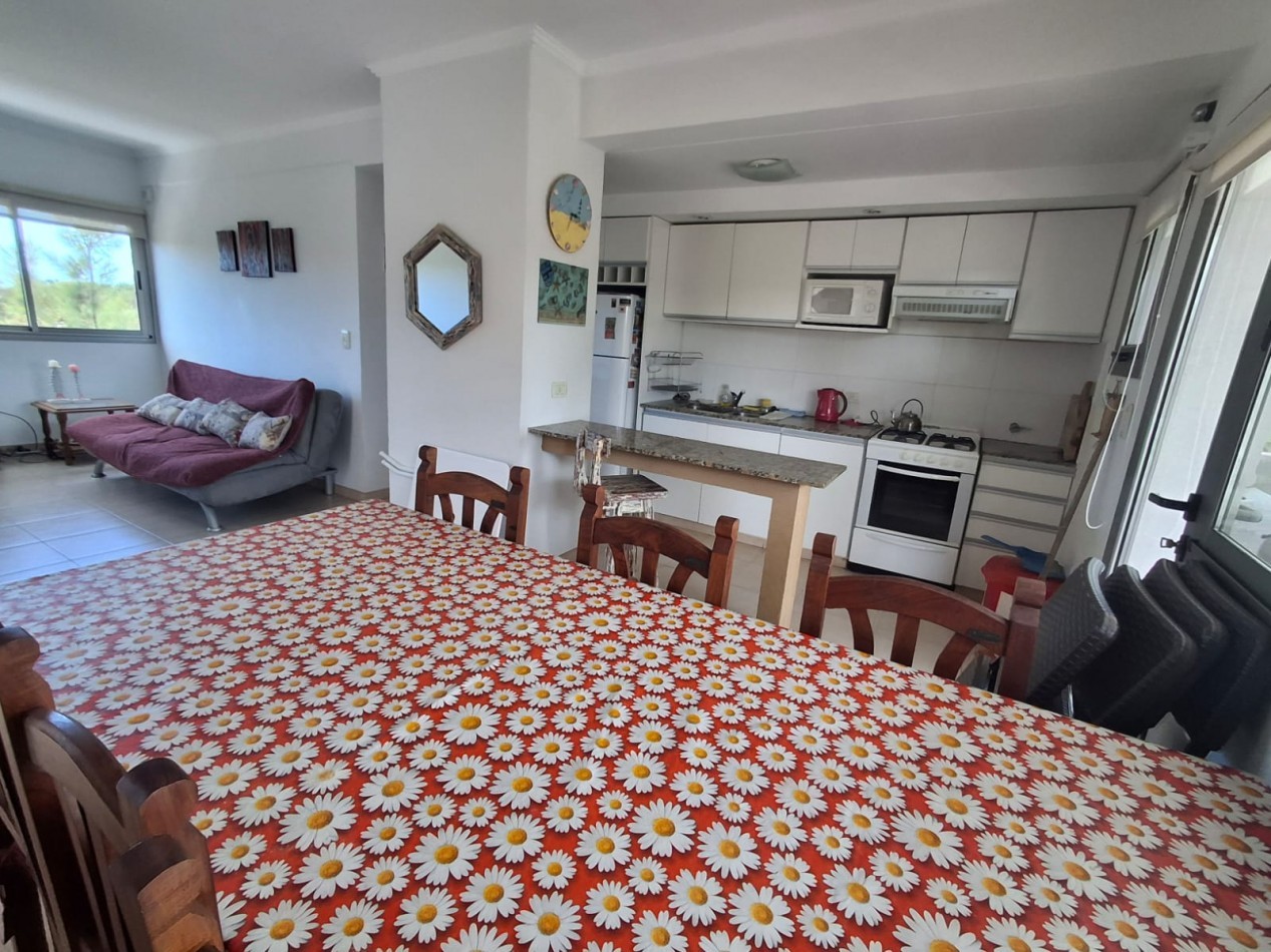 Departamento amplio 3 ambientes 