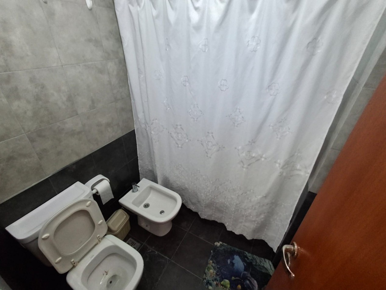 Departamento amplio 3 ambientes 