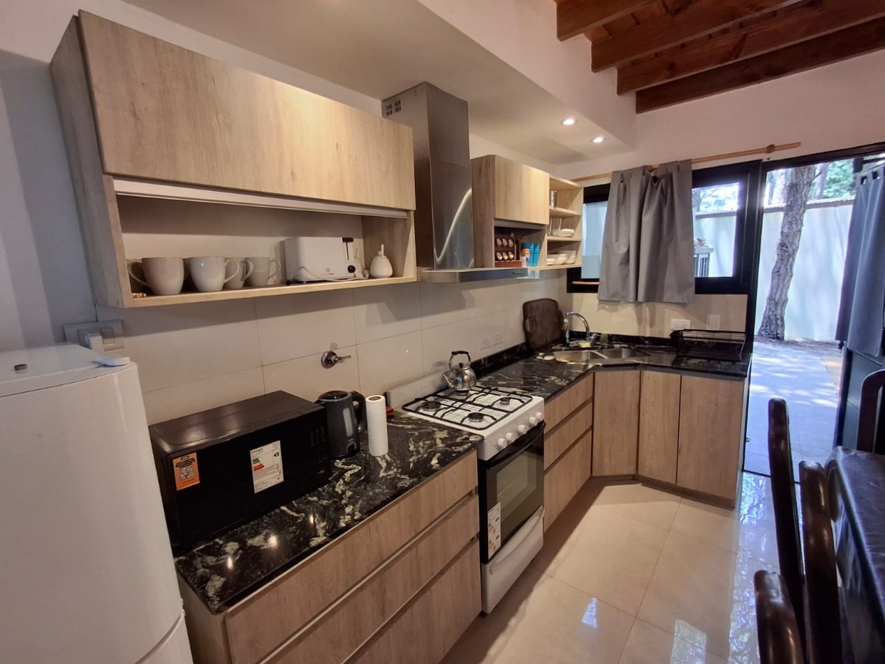 Casa 4 ambientes en Mar Azul